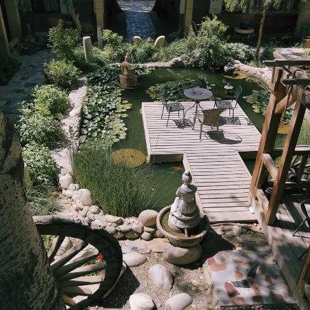 Dunhuang Linyuan Homestay