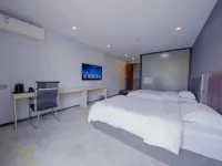 Yunrong Select Hotel (Xinxiang University Town)