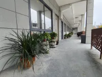 Xining Hotel - Varme kilder