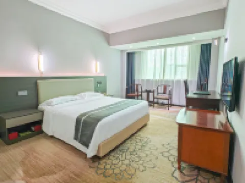 Phoenix Hotel(Railway Station Subway Station) Hotels in Nanning