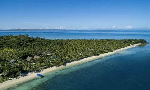 Lomani Island Resort & Spa Hotels in Malolo Island