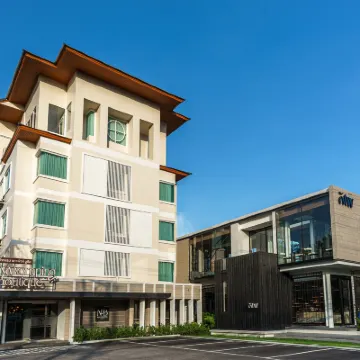 Nakornping Boutique Hotel Hotels near Huay Tueng Thao Reservoir