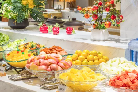 Yitel Collection Hotel Flagship Store (Datong High-Speed Railway Station Wanda Plaza) Отели рядом со станцией Datongnan Railway Station