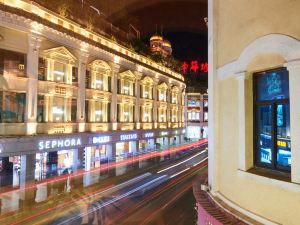 Yiheshun Hotel (Zhongshan Road Pedestrian Street)