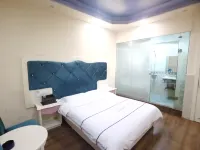 Changning Moon Palace Theme Hotel - Inns