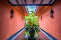 Xishuangbanna Ruihe Hot Spring Resort (Shubala International Resort) Hotels in Menghai