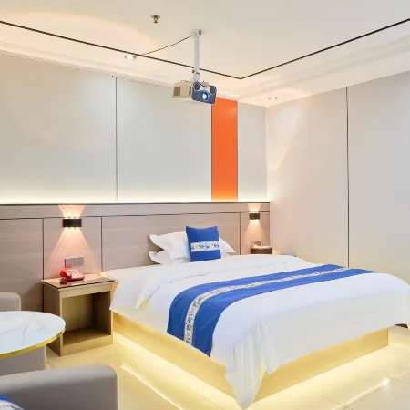 Luoding Longda Hotel