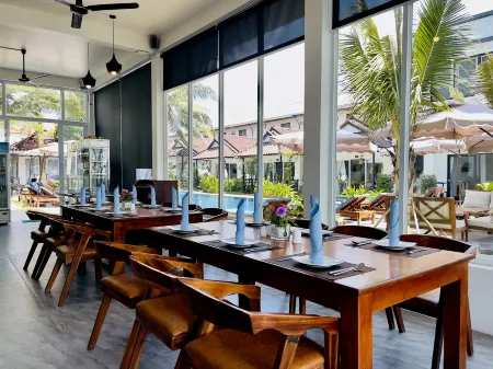 Sea Breeze Resort Отели рядом с достопримечательностью «Отрес Бич»