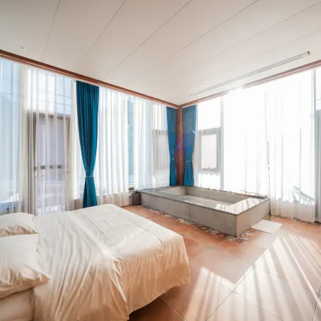 Benxi Wujie Lohas Xishuilou Hot Springs Vacation Apartment