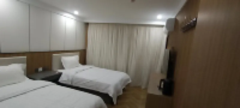 Panjinzhuanglin Business Hotel