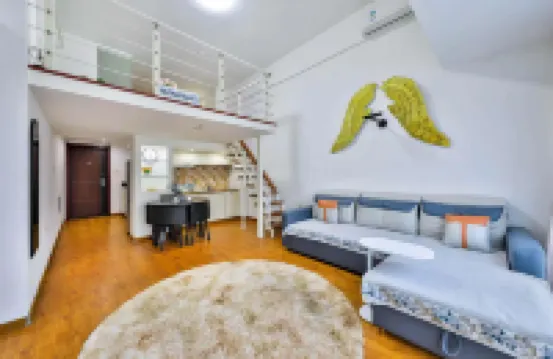 Huayu Loft Apartment Hotel فنادق في 