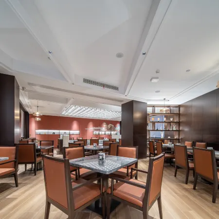 Wenzhou Pingyang Maison New Century Hotel