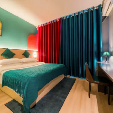 MG Hotel Các khách sạn gần Đường Minh Tú