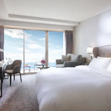 Paradise Hotel Busan