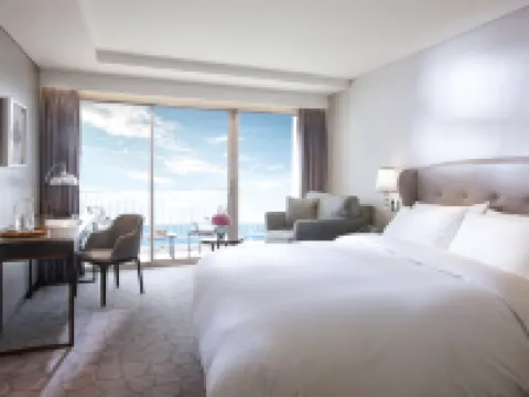 Paradise Hotel Busan