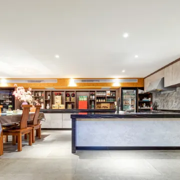 Floral Hotel·Xingmao hotel (Huayan Temple Store in Datong Ancient City Wall)