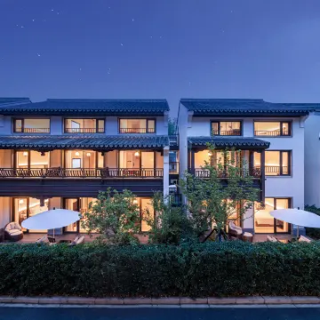 The Serene House Hotels near West Lake