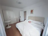 Qingdao Rainbow Hostel (Qingdao May Fourth Square) - 2 ดาว