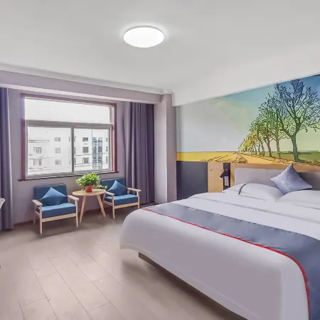 Junyi Chain Hotel (Anqing Tongcheng City Transportation Hub Center Tongcheng Station)