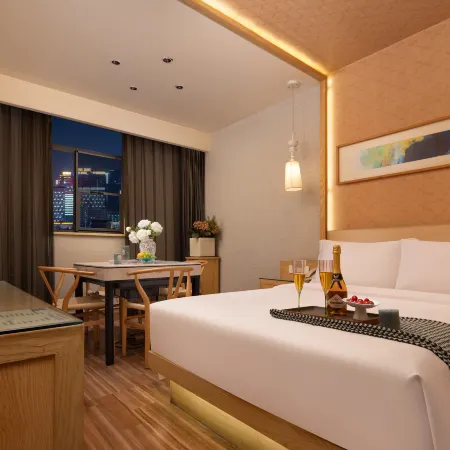 Moli Moon Bay Business Hotel (Wenfeng Park in downtown Fuyang)