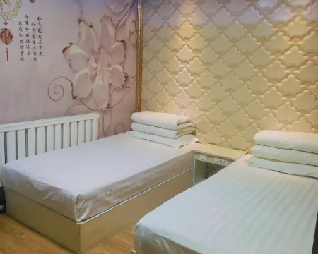 Jinsheng Hotel Hotels in Tahe