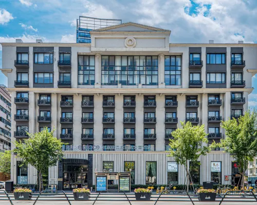 上海虹橋利嘉瑞貝庭公寓飯店（婁山關路地鐵站店） 長寧區附近的飯店