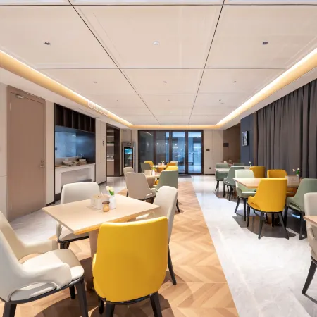 Guoyang Hongrui International Hotel