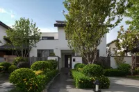 Lijiang Yulong Snow Mountain Hot Spring Hotel Hotels near Lijiang Railway Station