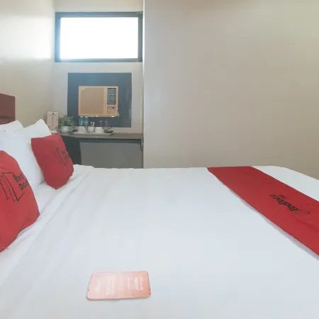 RedDoorz @ Arrs Hotel & Resort
