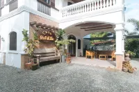 RedDoorz @ Casa Rafaelle Transient Ilocos Sur Hotels in San Vicente