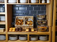 Holiday Inn Express Logrono Rioja - breakfast