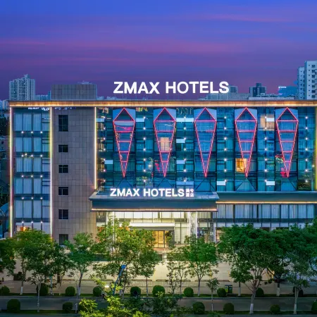 ZMAX Manxi Hotel（Tarim Oilfield Company Store, Korla Petrochemical Avenue）