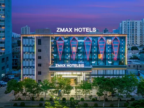 ZMAX Manxi Hotel（Tarim Oilfield Company Store, Korla Petrochemical Avenue）