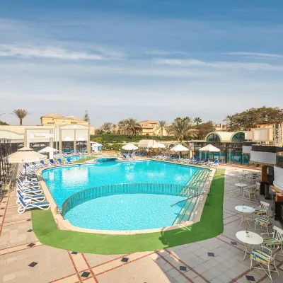 JAZ Pyramids Resort Отели рядом с достопримечательностью «Пирамиды Гизы»