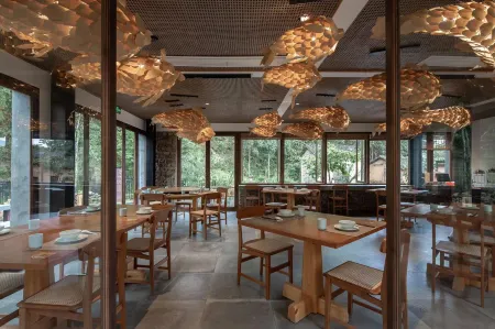 Cloud Retreat Kaihua Отели рядом с достопримечательностью «Qianjiangyuan National Forest Park»