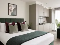 London City East by Viridian Apartments Hotels near Tower Hamlets