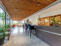 Xi'an Zhongnan Zhuyuan Hotel Hotels near Cuihua Mountain