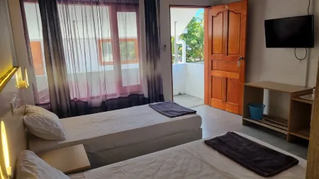 Avanti Surf & Stay Отели в г. Vaadhoo