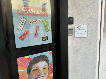 CconfortHotels Host Bari Centrale Отели рядом с достопримечательностью «Университет Бари»