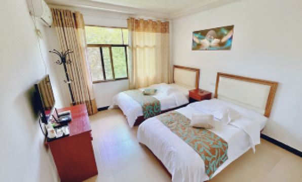 Mount Fanjing Xinfeng Bieyuan Homestay