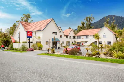 Bella Vista Motel Franz Josef Glacier Hotels in 