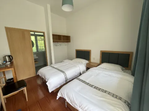 Shitai Qifeng Yuanshan Chinese Inn