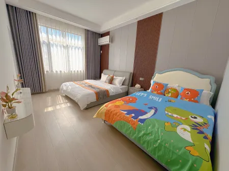 Courtyard Homestay (Renli Water Township Experience Park Store) Отели в г. Цзиси