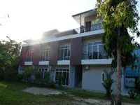 Snooze Inn Phuket - Free Shuttle to Bang Rong Pier Hotels near Koh Naka Yai