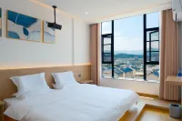 FENGFEI HOTEL - غرفة مطلة على الجبل