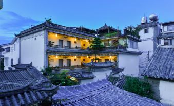 Honglinge Inn (Dali Ancient Town South Gate)