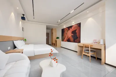 Jingxi Yunxi Hotel (Zibo Wanda Plaza)