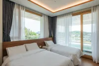 DONGHO BEACH HOTEL Hotels in Gochang