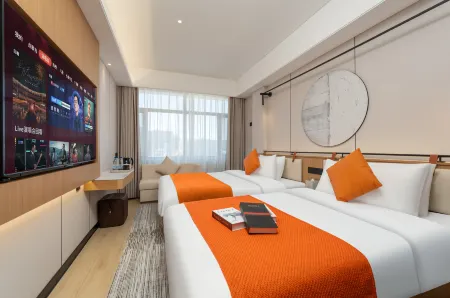 Tianjiao Hotel (Jiuquan Gulou Food Street) Отели рядом с достопримечательностью «Jiuquan Tianbao Scenic Area»