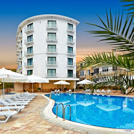 Ayvalik Cinar Hotel